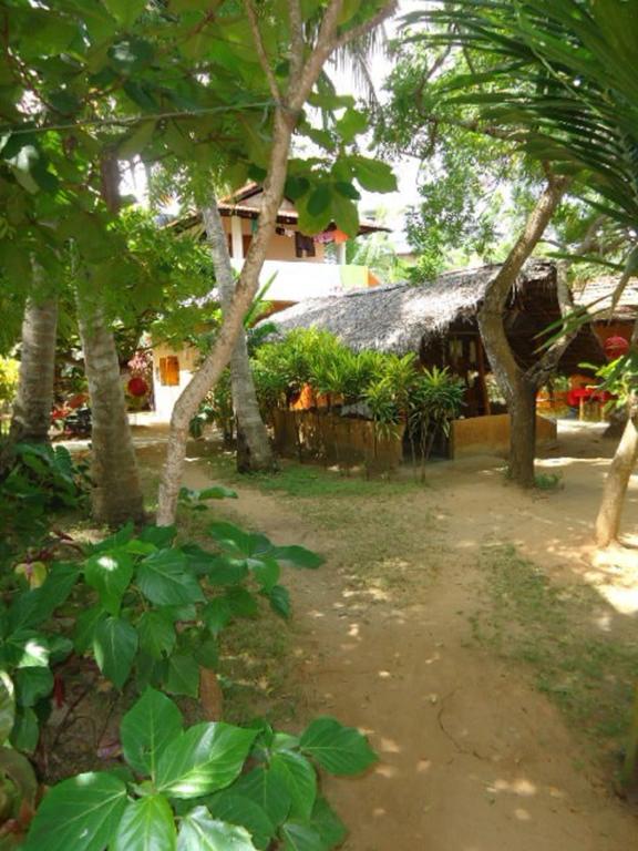 Natural Cabanas Kanattegoda Buitenkant foto