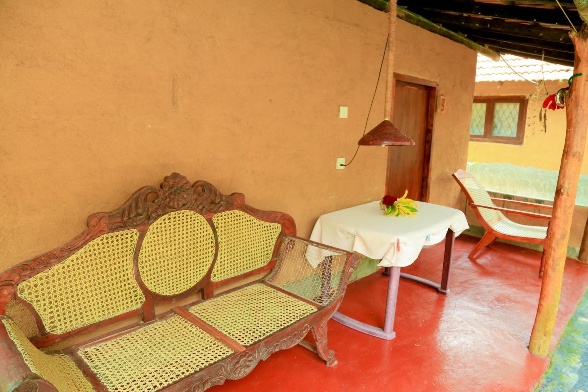 Natural Cabanas Kanattegoda Buitenkant foto