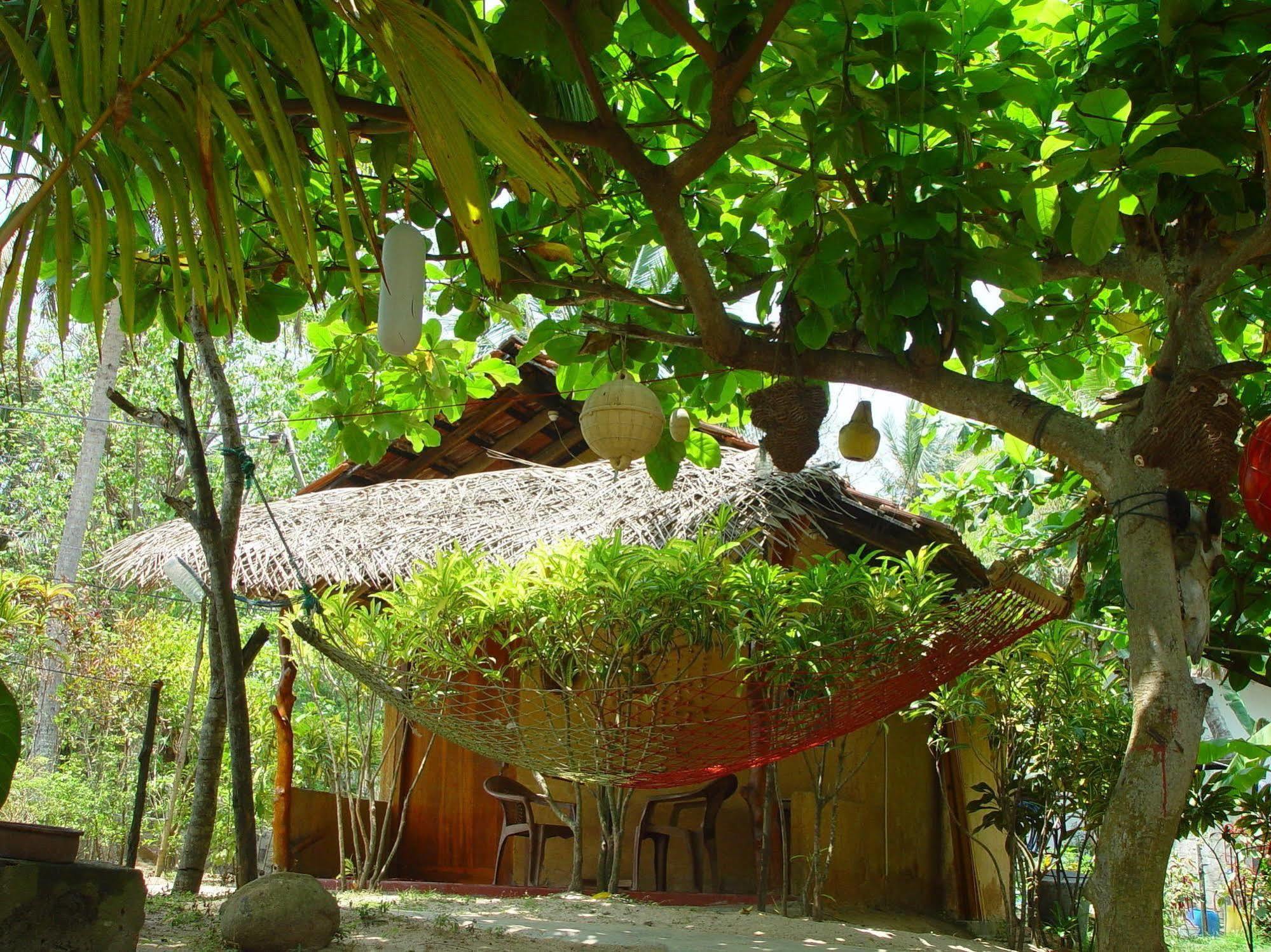 Natural Cabanas Kanattegoda Buitenkant foto
